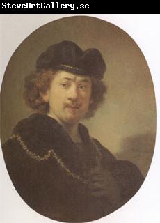 REMBRANDT Harmenszoon van Rijn Self Portrait with a Gold Chain (mk05)